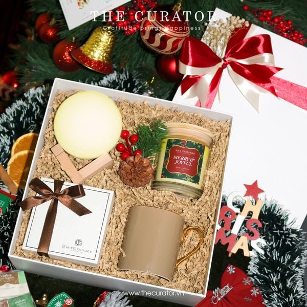 10_179544fabe914292a0b1f446e95f8f0c_grande.jpg Merry & Joyful - Image 1