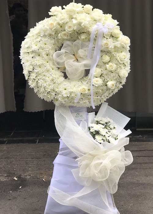 1608254630481.jpg Hoa Cúc Trắng Đám Tang Đẹp Sang Trọng - Image 1