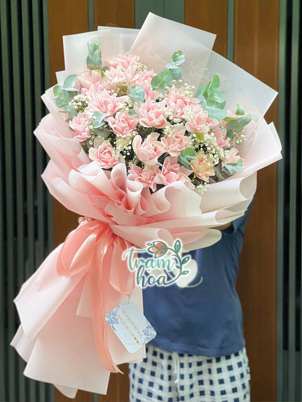 Bo-Hoa-Tuoi-TH-B053-Then-Thung-1.jpg Thẹn Thùng - Image 1