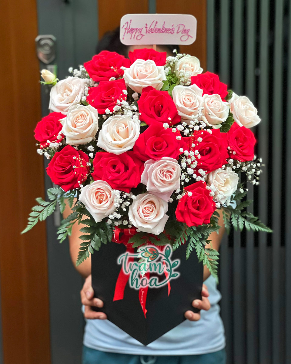 Lang-Hoa-De-Ban-TH-H094-Love-Box.jpg Love Box - Image 1