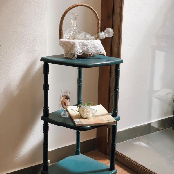 Kệ gỗ 3 tầng màu xanh