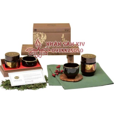 cao-sam-g3-kgs-chinh-hang-han-quoc-cao-cap-150g.jpg Cao sâm G3 KGS chính hãng Hàn Quốc cao cấp 150g - Image 1