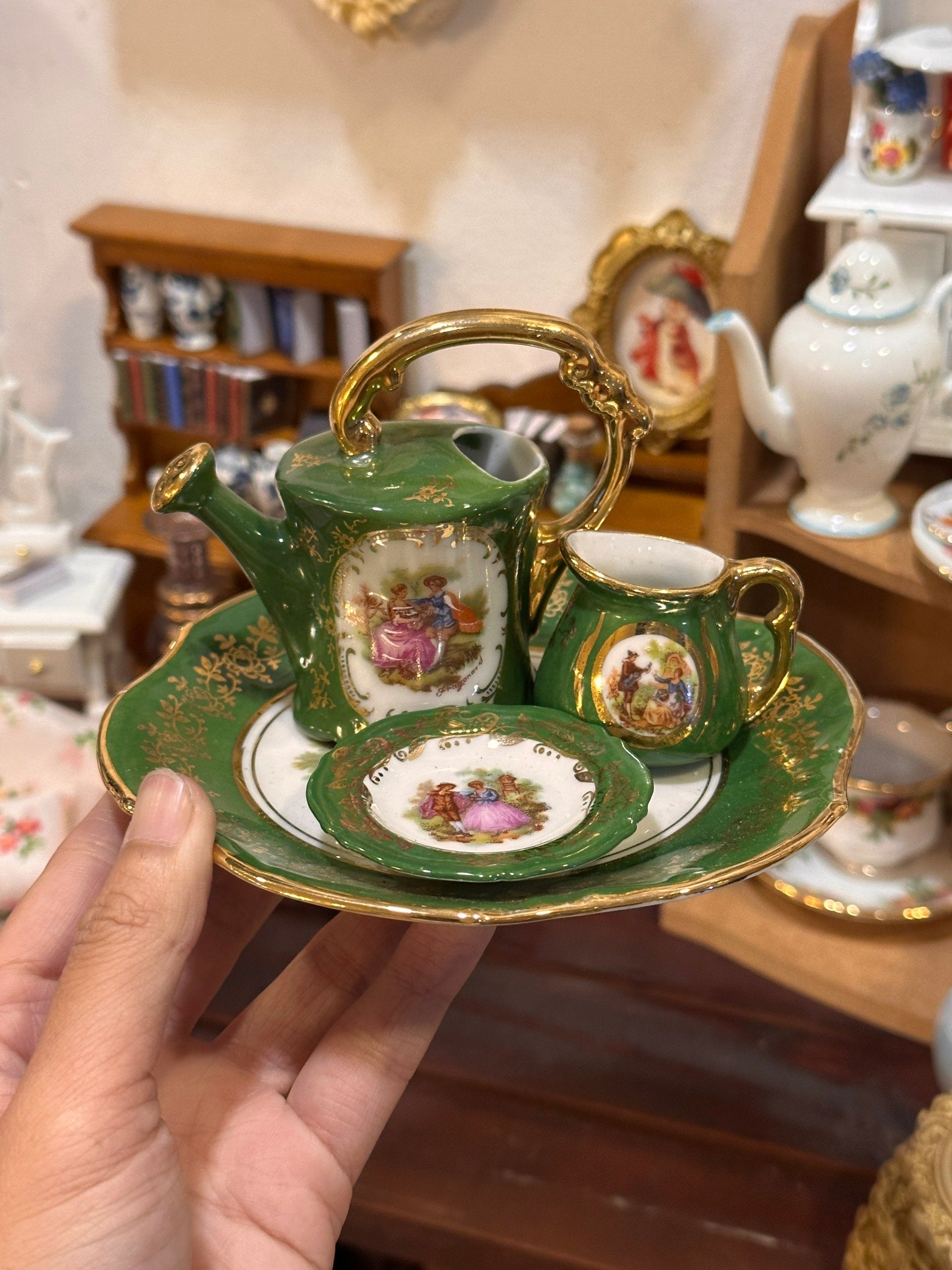 f497960f898428da7195.jpg Set miniature họa tiết sang trọng - Limoges Porcelaine - Image 1