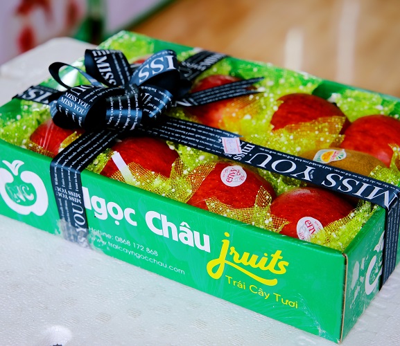 hop-hoa-qua-nhap-khau-2.jpg Hộp táo Envy - Image 1
