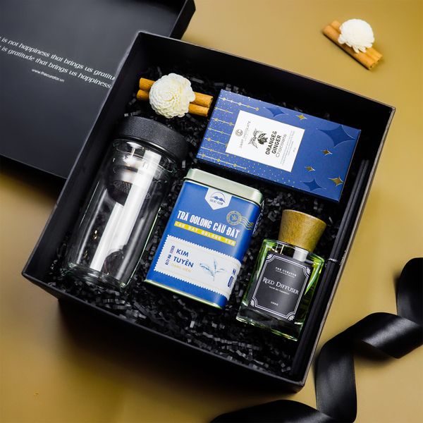 hop-qua-tang-cao-cap-2_c9286d16862748cbb14ee6b45e266302_grande.jpg All for a Gentleman - Image 1