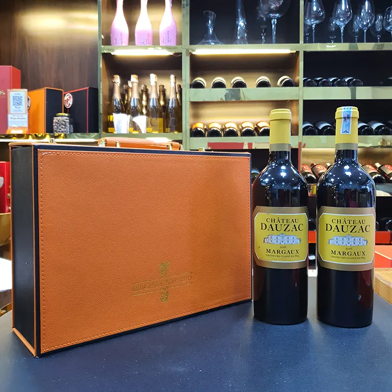 hop-qua-tang-ruou-vang-phap-chateau-dauzac-margaux-2016.webp Hộp Quà Tặng Rượu Vang Pháp Château Dauzac Margaux 2016 - Image 1