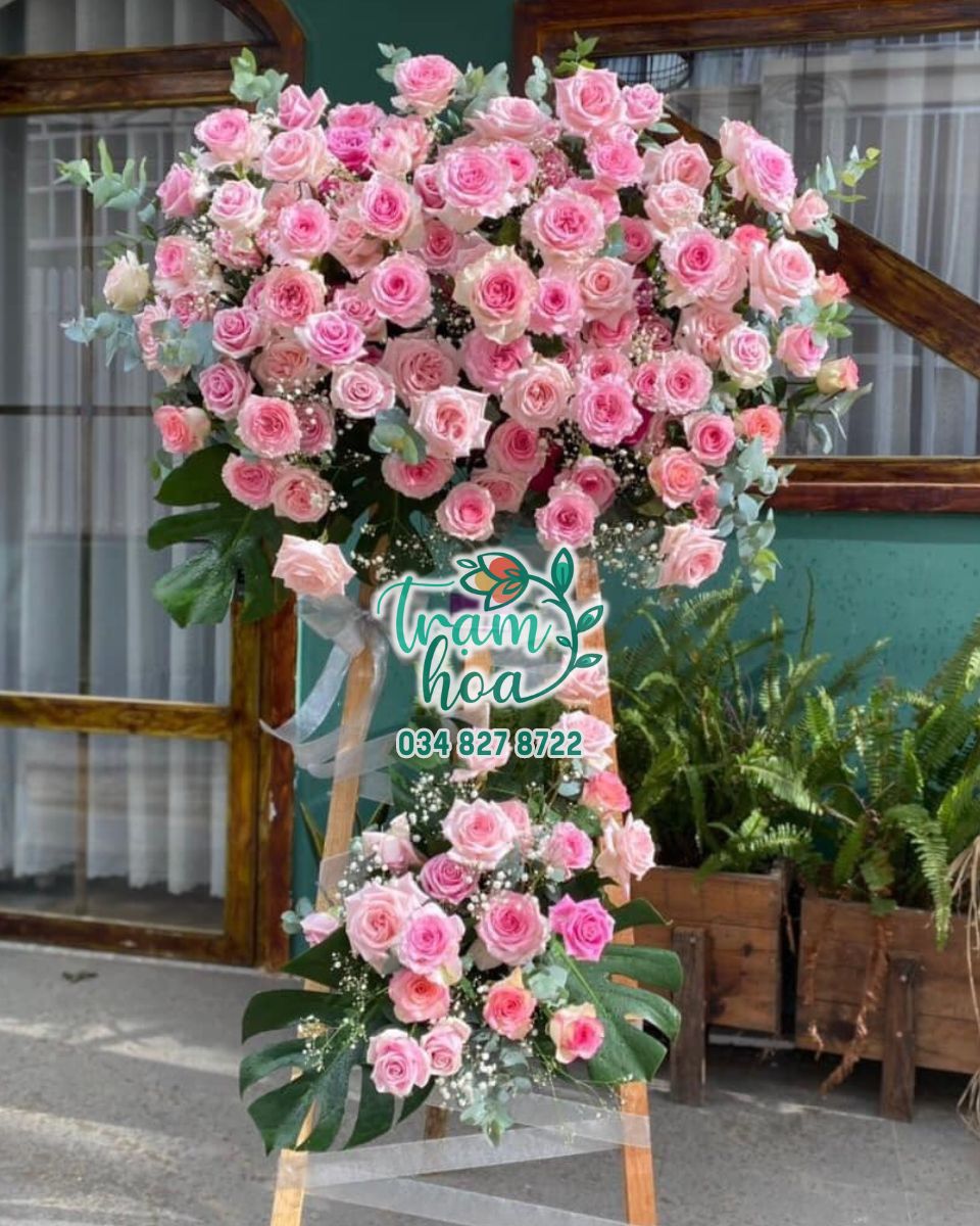 xr:d:DAFuDRlpIVs:77,j:2166636849303633278,t:23100904 Rosa Bella - Image 1