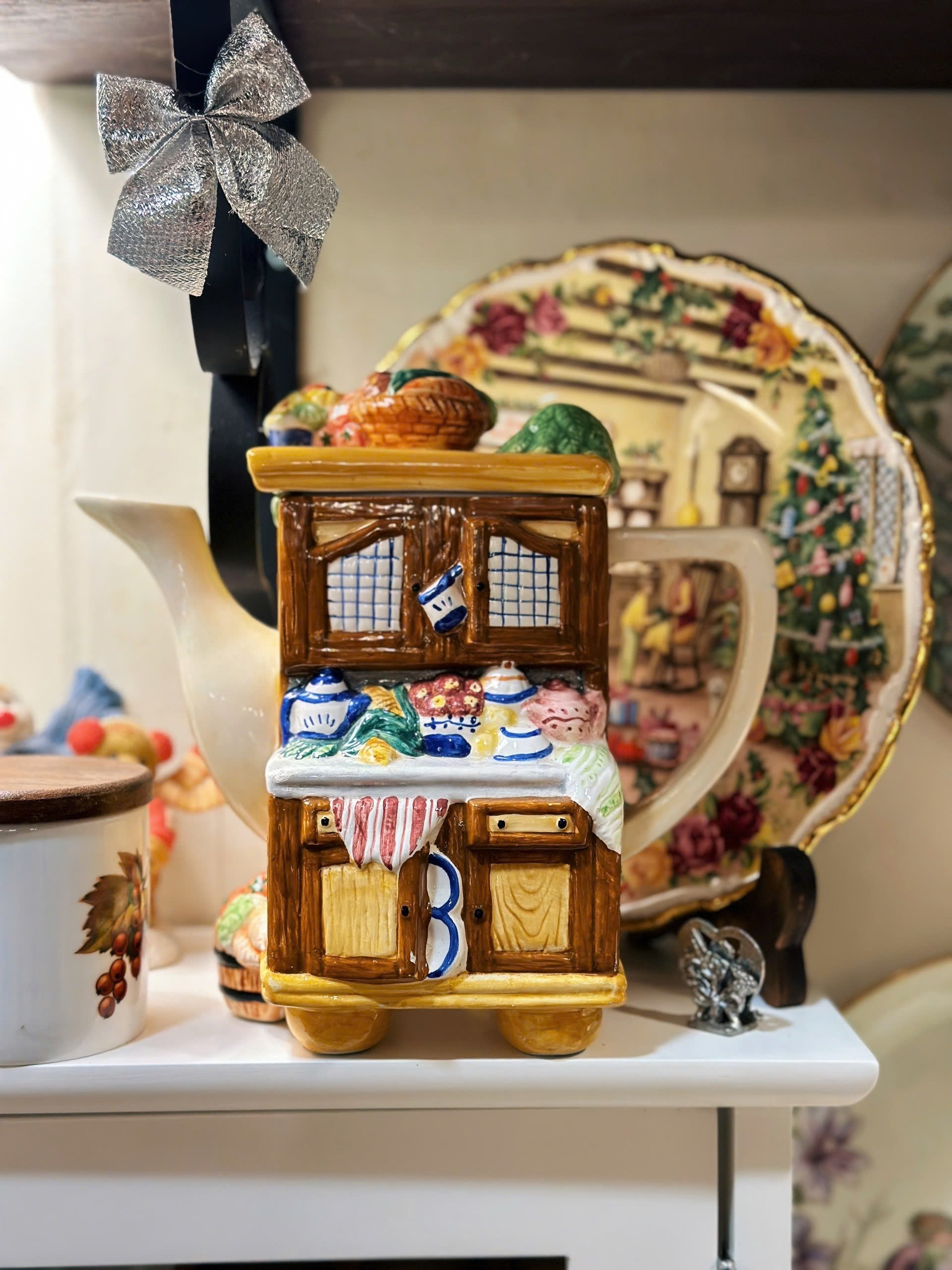 z5797050727660_d85850a4d596b4a5e706b591a862aef9.jpg Ấm hoạ tiết nhà bếp cổ điển ✨ - Image 1