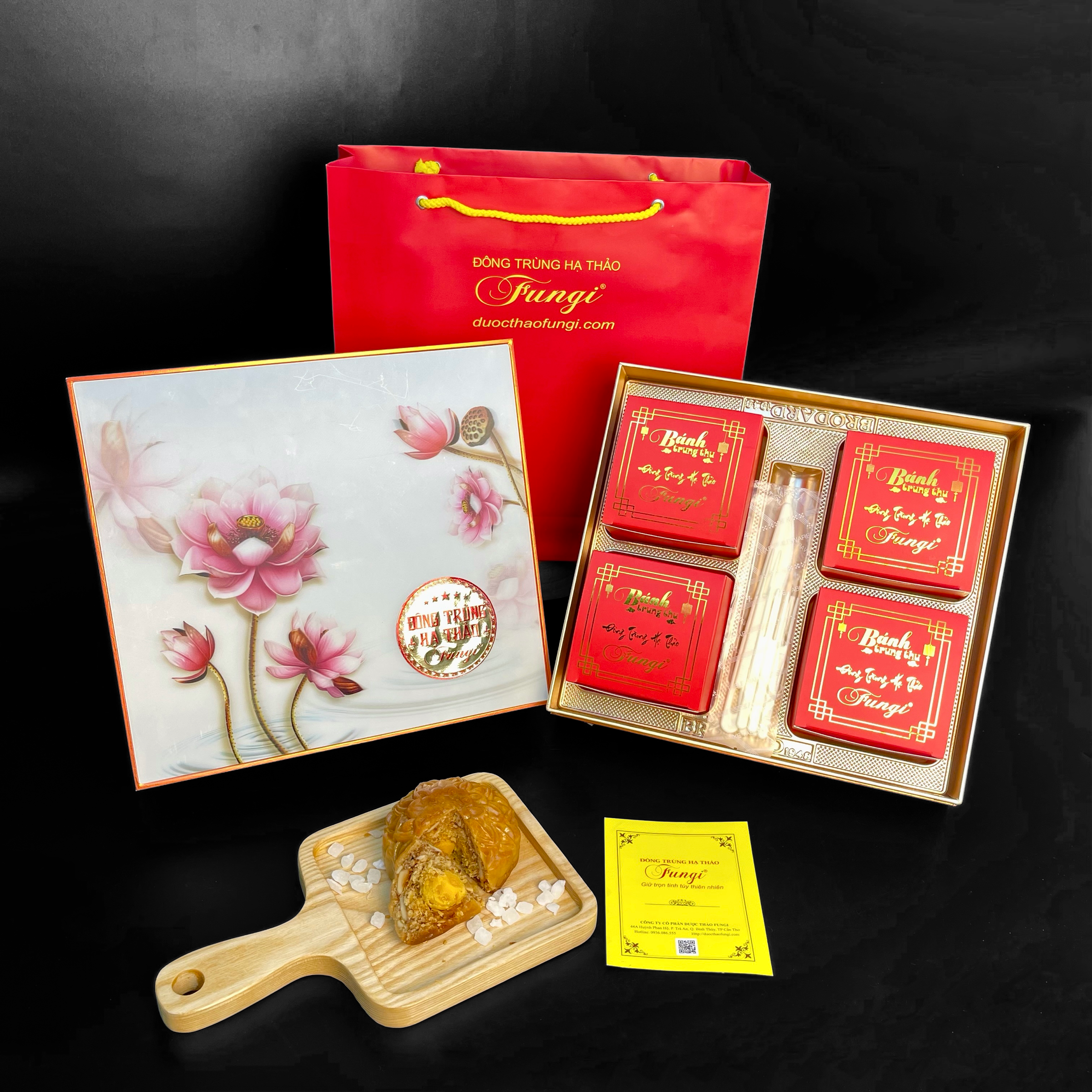 2022-09-03-10-57-img-5722.png Hộp Bánh Trung Thu Đông Trùng Hạ Thảo Kiêng Đường - Image 1