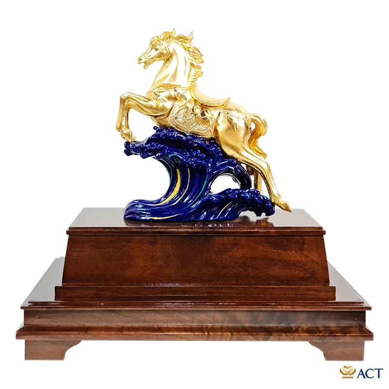 act-bt-0063-1_15afde1efa6f48939dabc6275b257bde.png Quà tặng Ngựa Phi Nước Đại dát vàng 24k ACT GOLD ISO 9001:2015 - Image 1