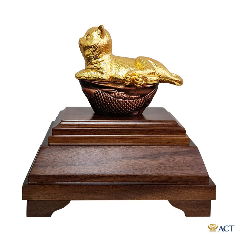 act-bt-0219_3a53cfc6819c4f8c8d8639f9c979b510.jpg Quà tặng Tượng Mèo Hoàng Gia dát vàng 24k ACT GOLD ISO 9001:2015 - Image 1