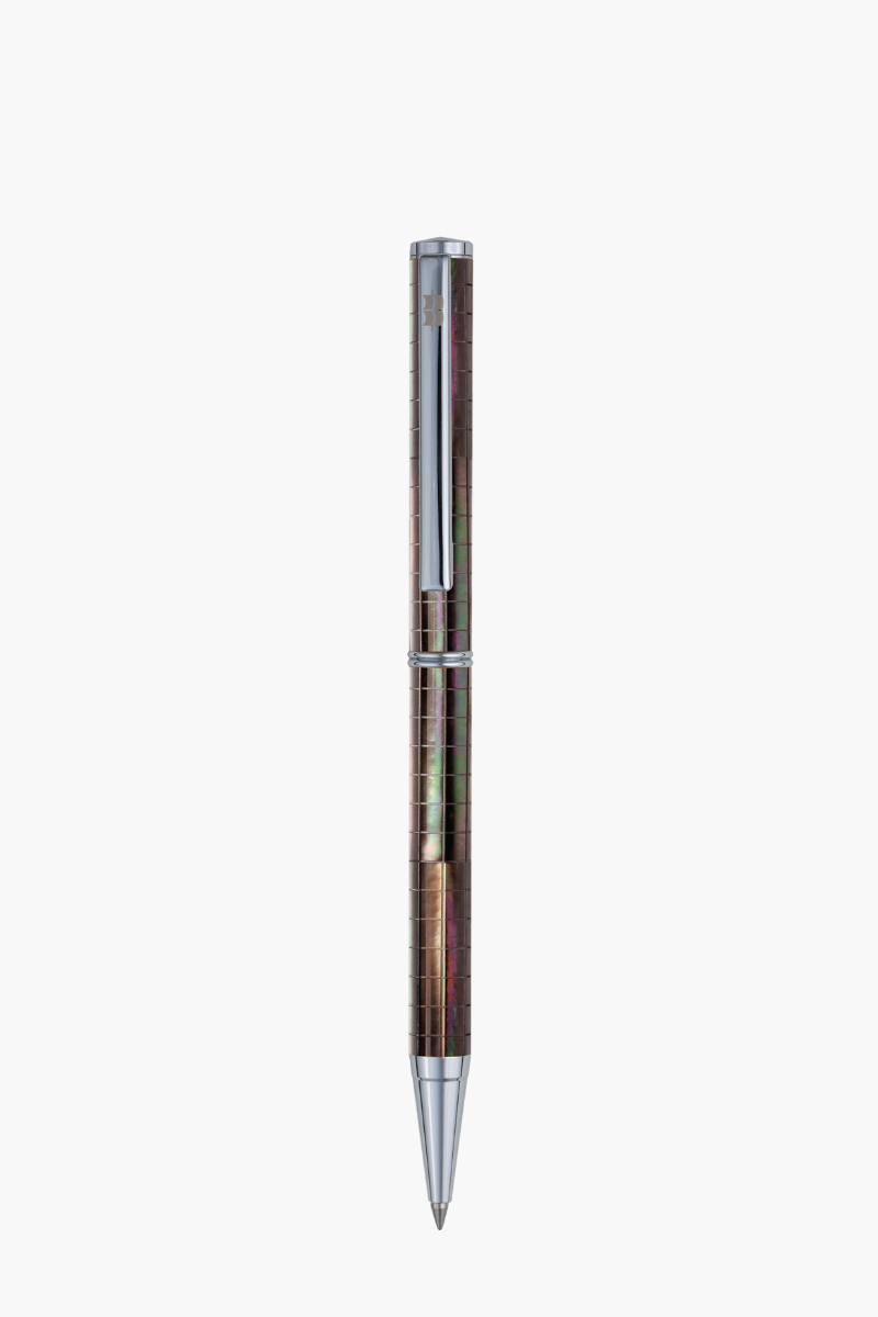 but-ky-khac-ten-inspired-trang-13_710424c3f72244758eca0a426f2a47fb.png Inspired - Bút Ký Ngọc Trai Đen Tahiti - Sọc Caro - Mạ Chrome - Image 1
