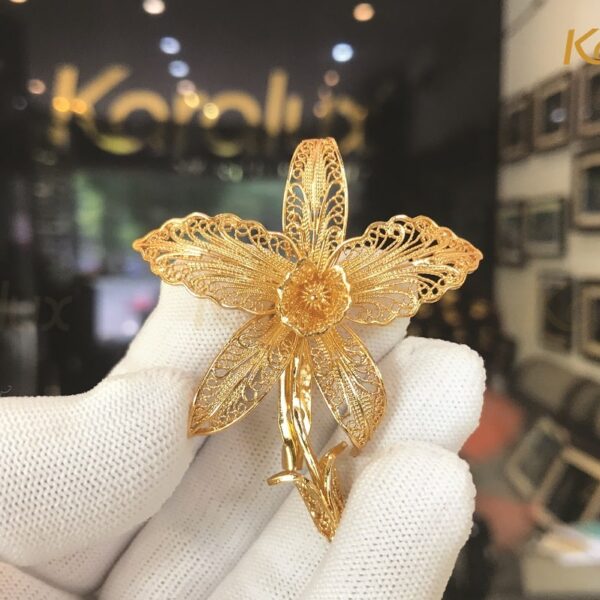 Cài áo hoa phong lan mạ vàng (mẫu 2) - VDB-0018