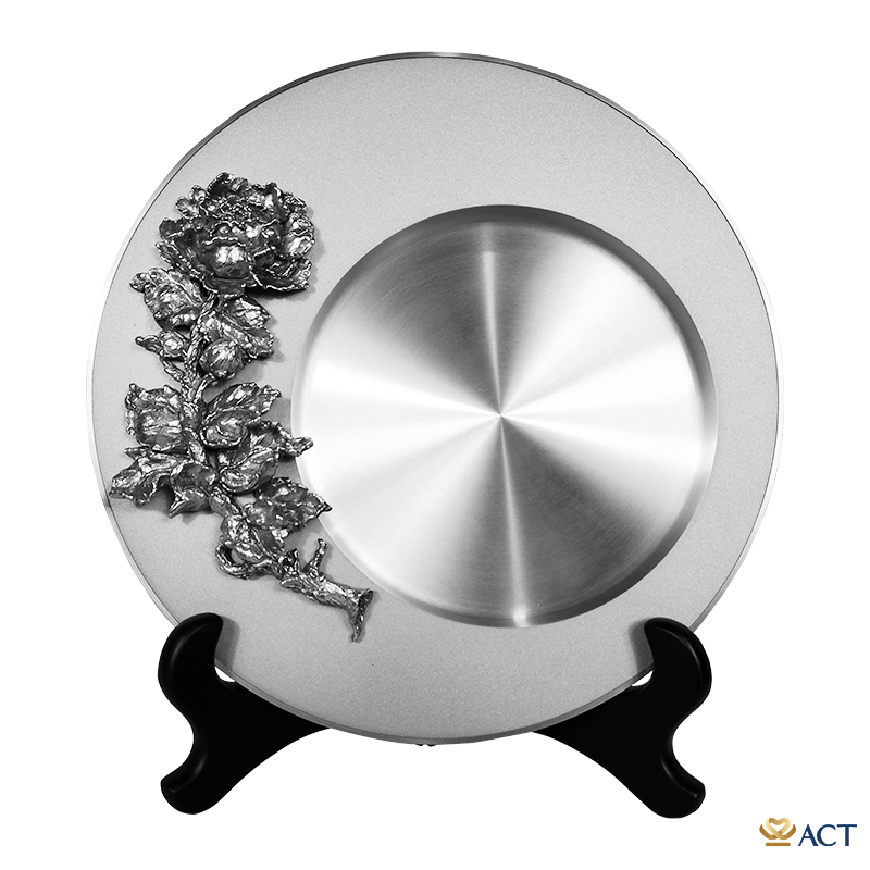 dia-pewter-hoa-mau-don-act-dp-0007_34a67ea612824d168df60ffc1780b947.jpg Quà tặng Đĩa Biểu Trưng Pewter Hoa Mẫu Đơn ACT GOLD ISO 9001:2015 - Image 1