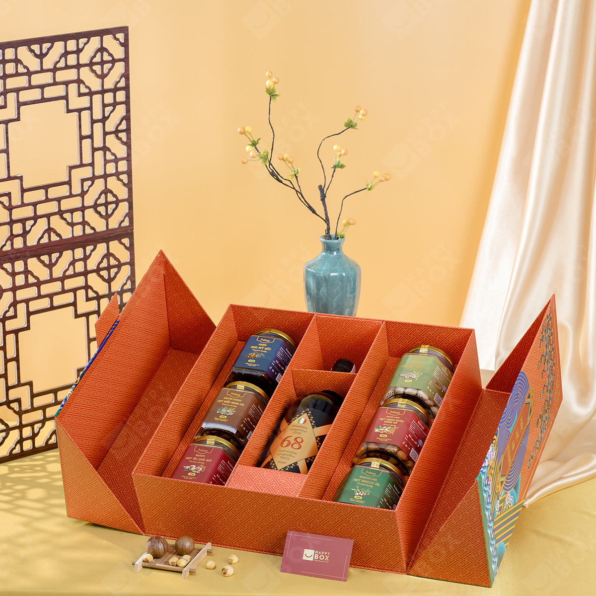 hop-qua-tet-cao-cap-happybox-2-9.jpg Hộp quà Tết cao cấp Happybox Phúc Lộc An Khang HPH111 - Image 1