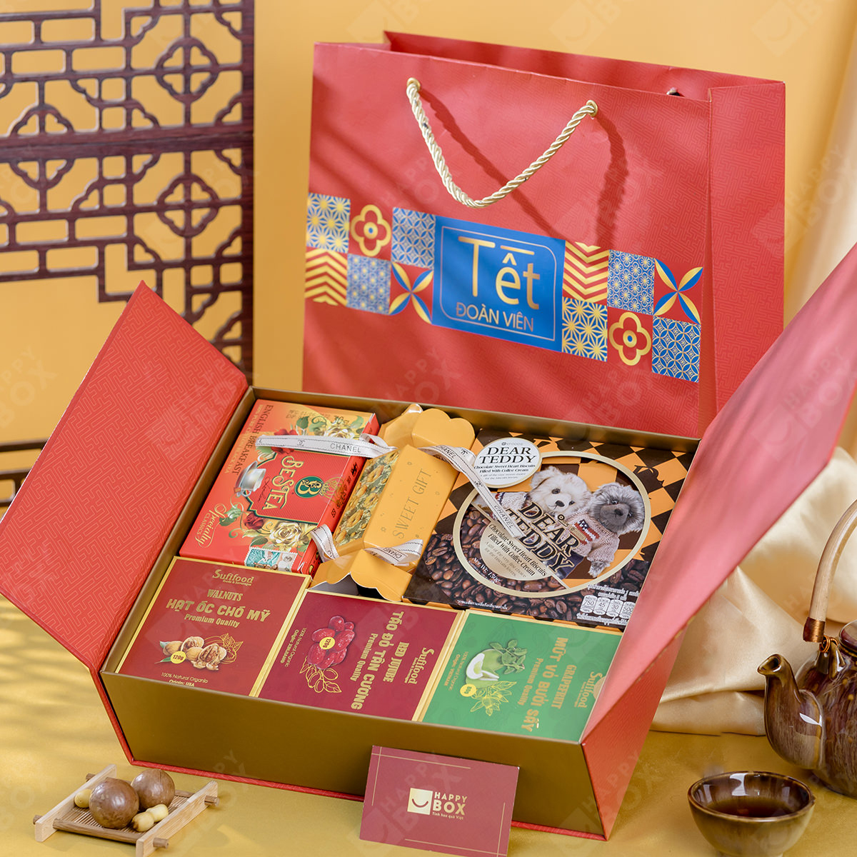 hop-qua-tet-gia-re-happybox-9-1.jpg Hộp Quà Tết Đoàn Viên HPH234 - Image 1