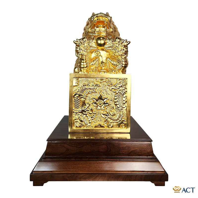 qua-tang-phong-thuy-an-rong-act-bt-0274_e626e32f46f74b7382e659fb2f30bb7f.jpg Quà tặng Ấn Rồng dát vàng 24k ACT GOLD ISO 9001:2015 - Image 1