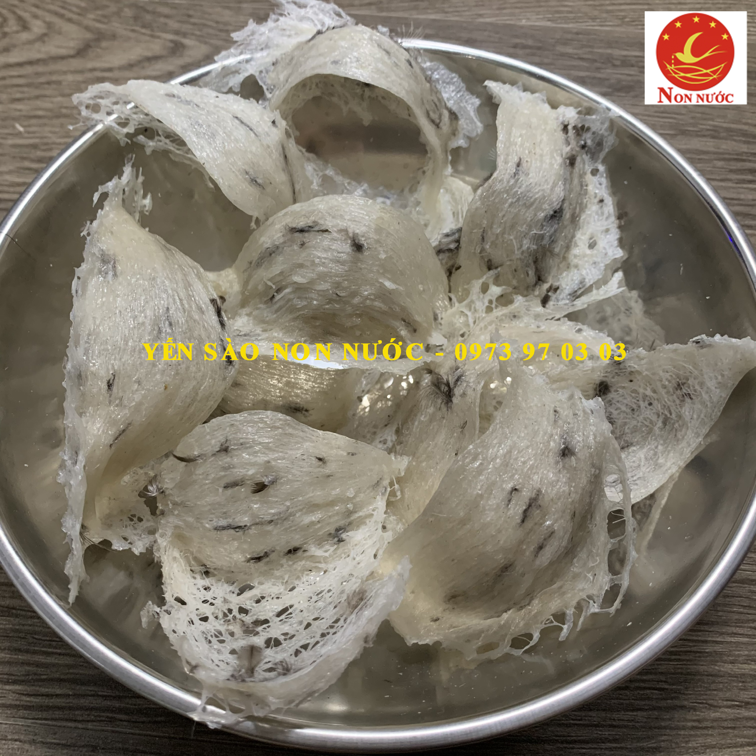 to-yen-tho-con-long-loai-30gram-3.jpg Tổ yến thô còn lông loại 30gram - Image 1