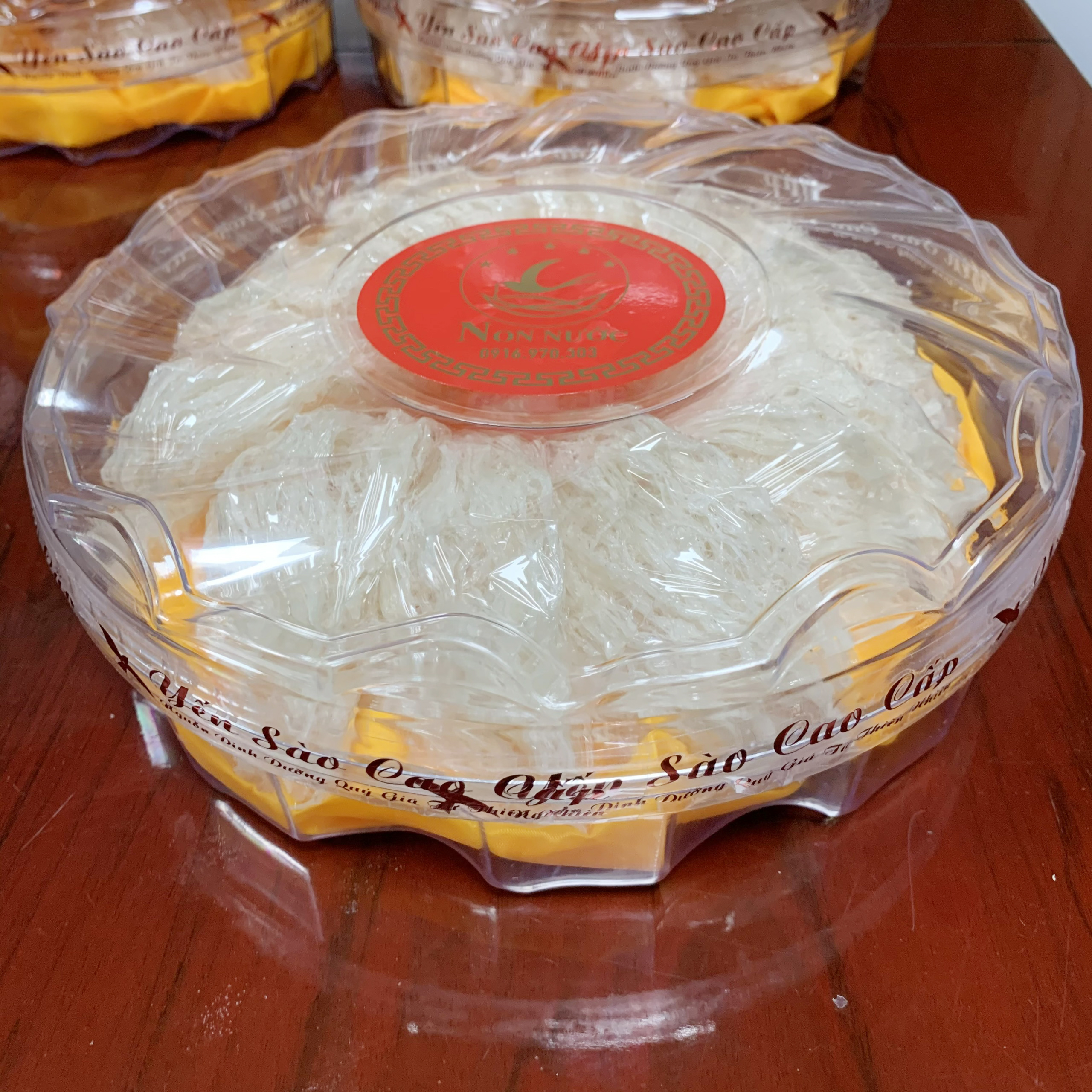 yen-sao-nguyen-chat-100gram-3.jpg Tổ yến rút lông loại 1 - Image 1
