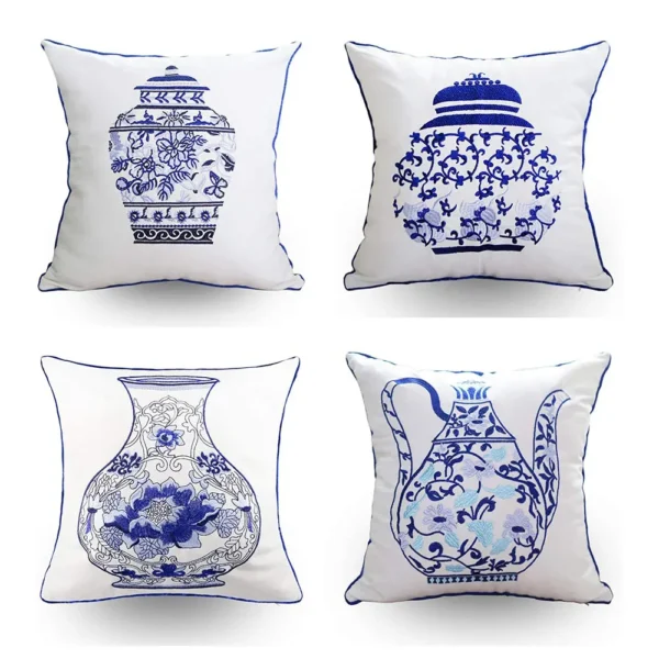 Vỏ gối trang trí thêu bình gốm xanh Chinoiserie