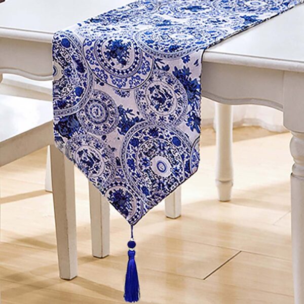Table Runner Trải Giữa Bàn Hoạ Tiết Trắng Xanh