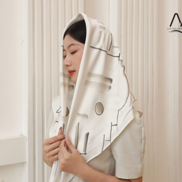 Khăn choàng lụa cao cấp vẽ tay Hội An – MS2