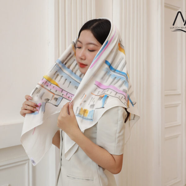 Khăn choàng lụa cao cấp vẽ tay Sài Gòn – MS2