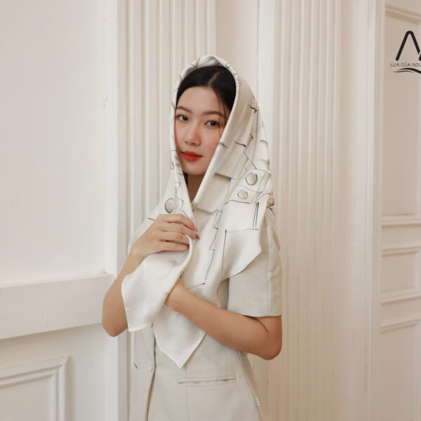 Khăn choàng lụa tơ tằm vẽ tay Sài Gòn – MS1